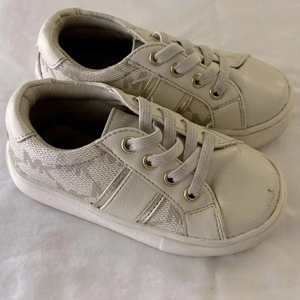 💛 Baby Girl Michael KORS Gold Signature Logo Sneaker Sz 5 Infant toddler